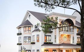 De La Sol Villa Dalat